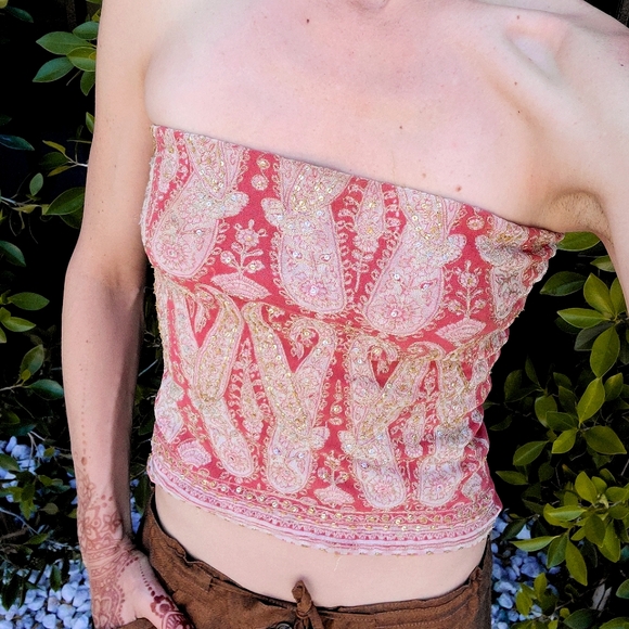 Delicate Indian Tube Top - Picture 5 of 10
